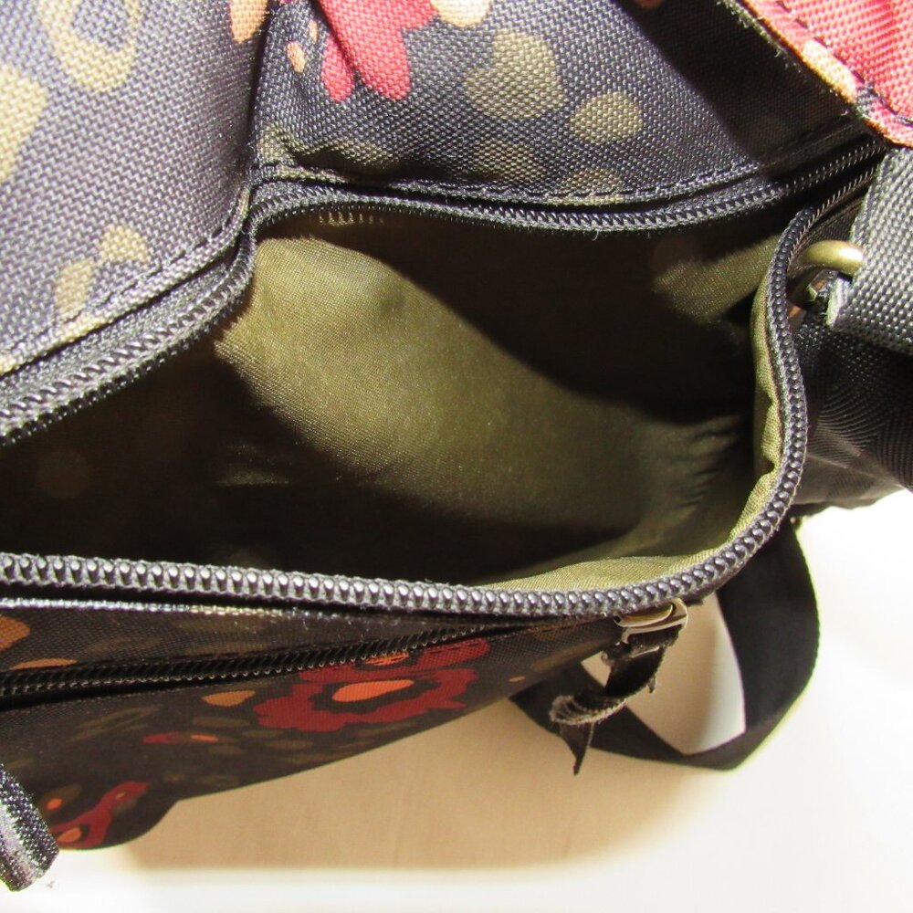 Dakine JO JO BEGONIA Crossbody Bag Black Floral - Picture 8 of 8